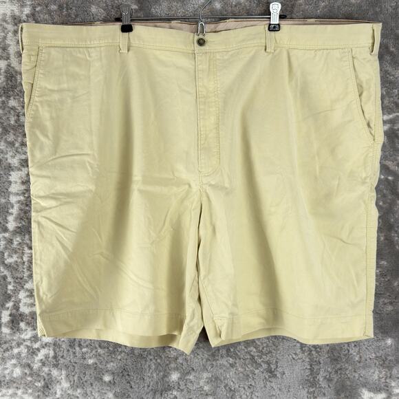 Tommy Bahama Size 52 Stretch Flat Front Chino Shorts Beige Button Zip Pocket - Picture 1 of 9